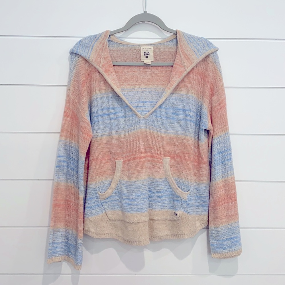 Cute beachy hooded sweater from billabong